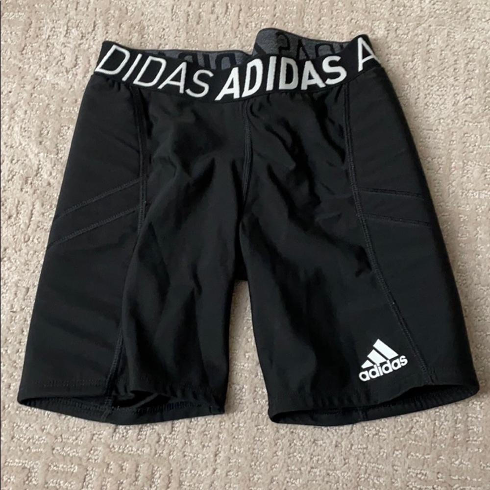 Sliding shorts